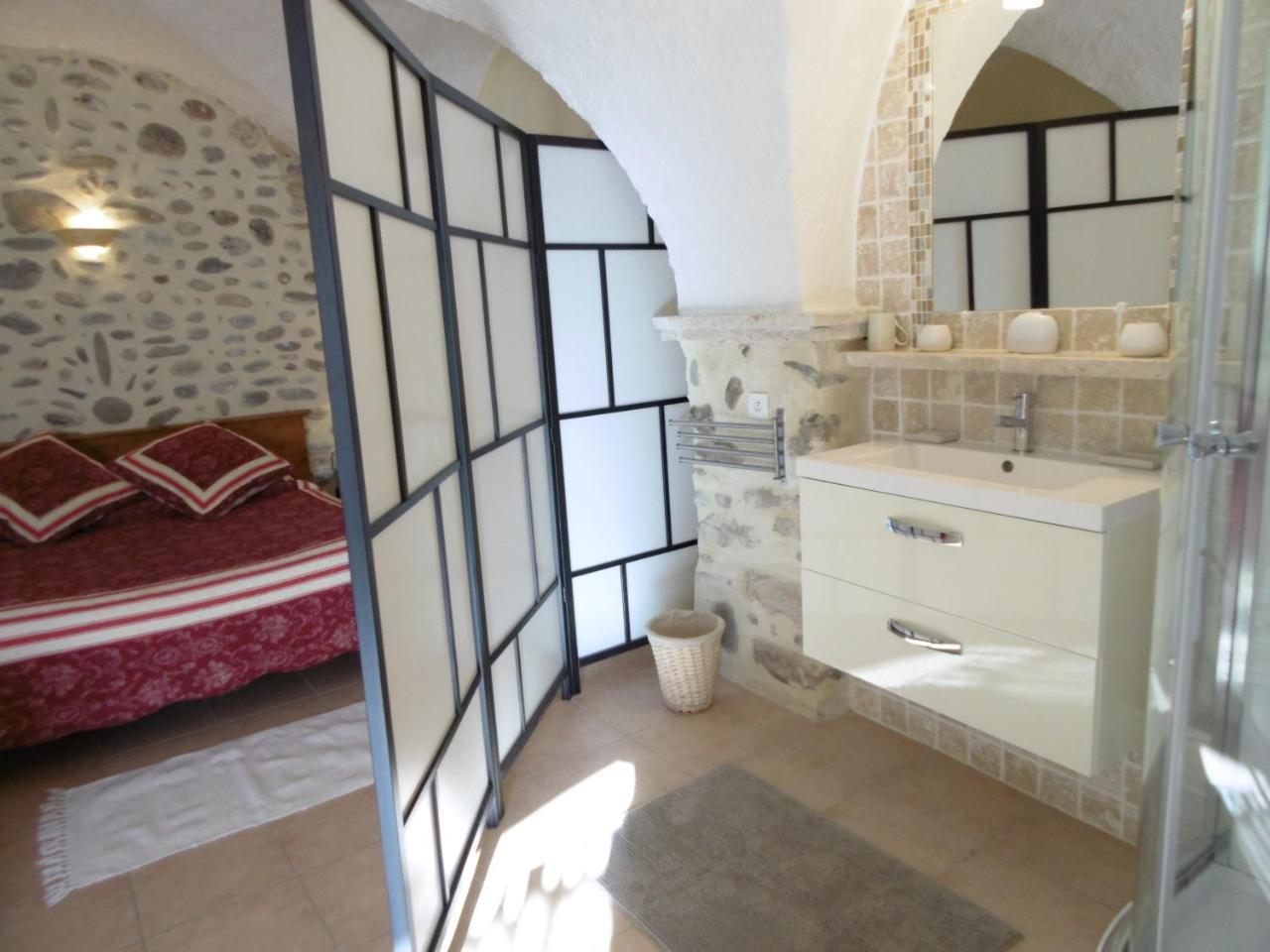 La Ferme De Valauris Bed & Breakfast ซิสเตรง ภายนอก รูปภาพ