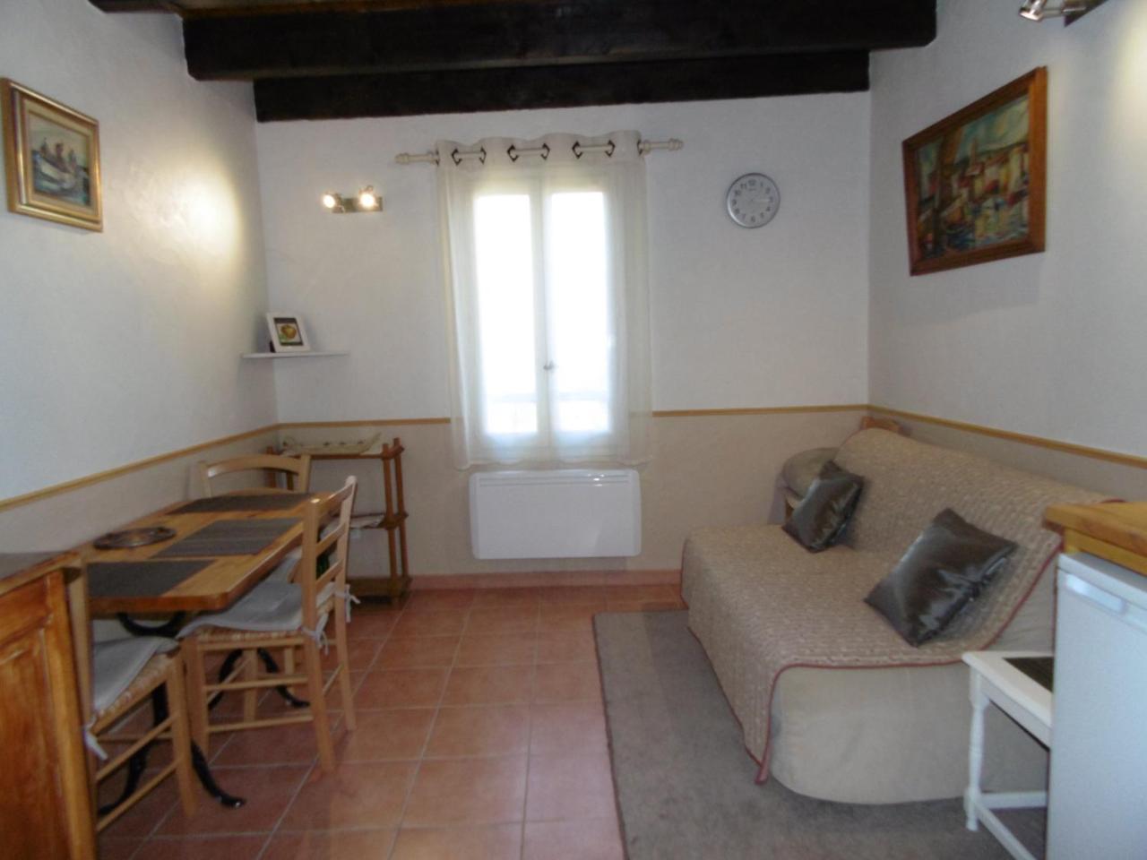 La Ferme De Valauris Bed & Breakfast ซิสเตรง ภายนอก รูปภาพ
